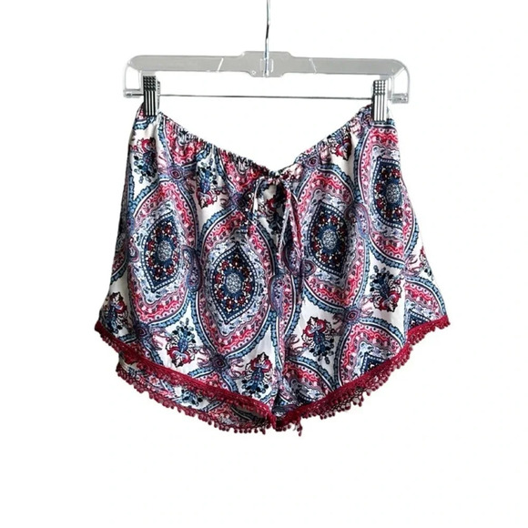 Charlotte Russe Printed Shorts | Bohemian | Festival | Paisley | Boho | Summer - Picture 1 of 7